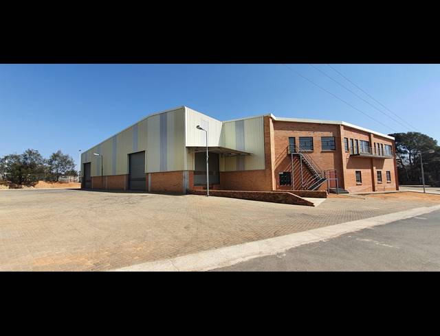 2,650M² WAREHOUSE SOLD IN LINBRO PARK